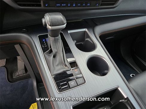 Used 2023 Toyota Sienna XSE image 25
