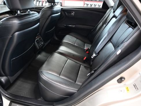 Used 2013 Toyota Avalon Limited FWD image 12