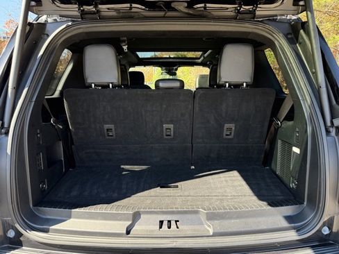 Used 2021 Ford Expedition Limited image 30