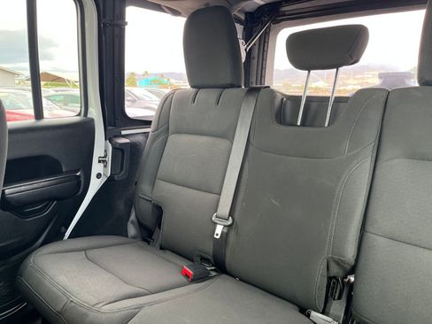 Used 2023 Jeep Wrangler Sport image 38