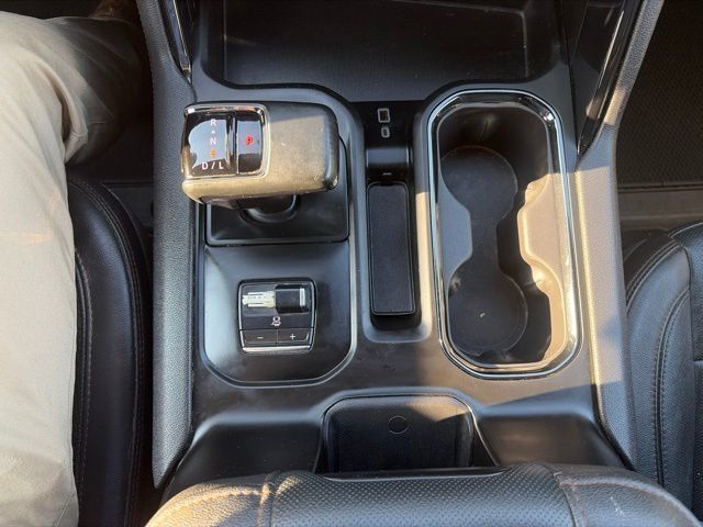 Used 2025 GMC Sierra 1500 AT4 AWD/4WD image 22