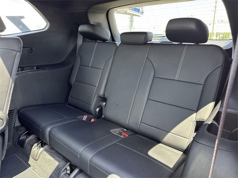 New 2025 GMC Acadia Elevation w/ Elevation Premium Package image 10