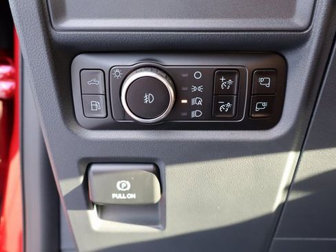 Used 2025 Ford F150 XLT w/ Equipment Group 302A MID image 43