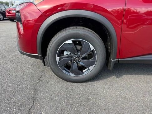 New 2026 Nissan Rogue SV AWD/4WD image 9