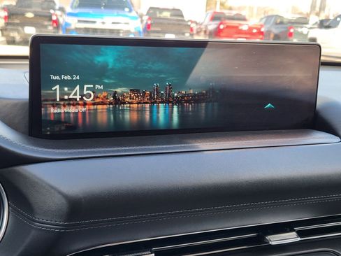 Used 2022 Genesis GV80 2.5T w/ Advanced Package 03 image 17