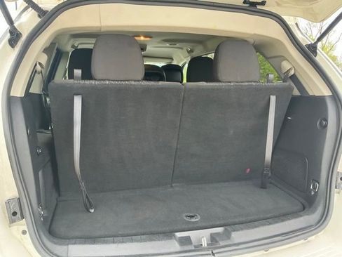 Used 2017 Dodge Journey SE w/ Flexible Seating Group FWD image 10