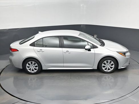 Used 2024 Toyota Corolla LE image 13