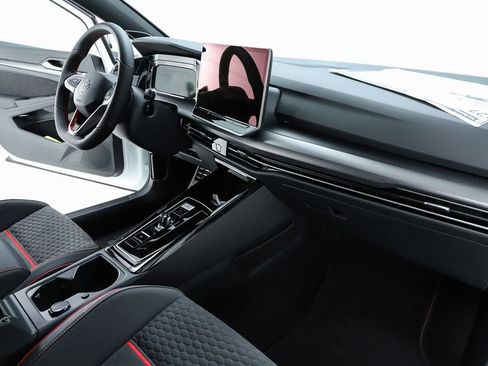 New 2026 Volkswagen GTI SE FWD image 31