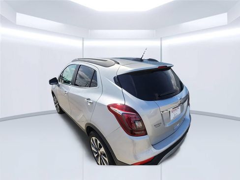 Used 2021 Buick Encore Preferred FWD image 25