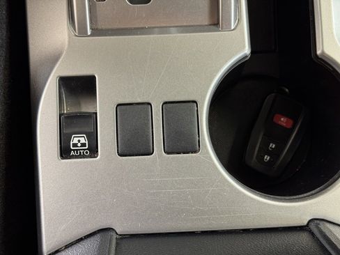 Used 2022 Toyota 4Runner SR5 image 36