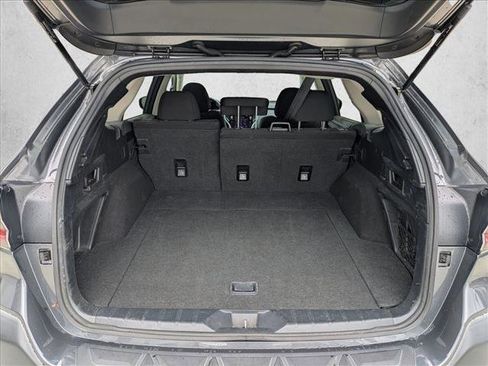 Used 2020 Subaru Outback Premium AWD/4WD image 6