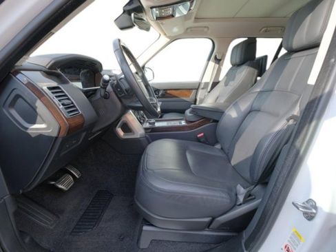 Used 2021 Land Rover Range Rover Westminster Edition image 12