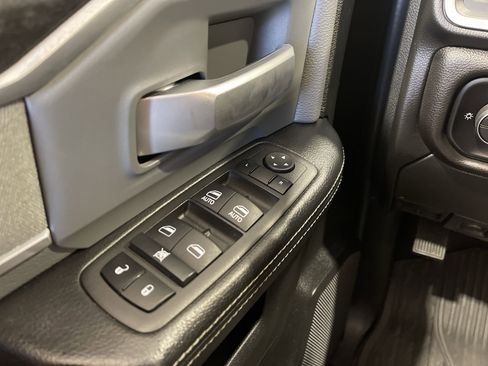 Used 2022 RAM 2500 Big Horn w/ Cold Weather Group image 23