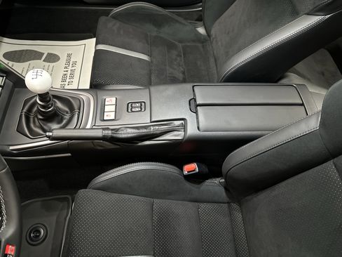 Used 2023 Toyota GR86 Premium w/ ALL Weather Mat Package (TMS) RWD image 35
