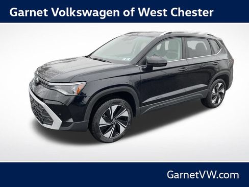 New 2026 Volkswagen Taos SE AWD/4WD image 1