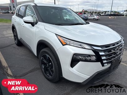 Used 2025 Nissan Rogue SV