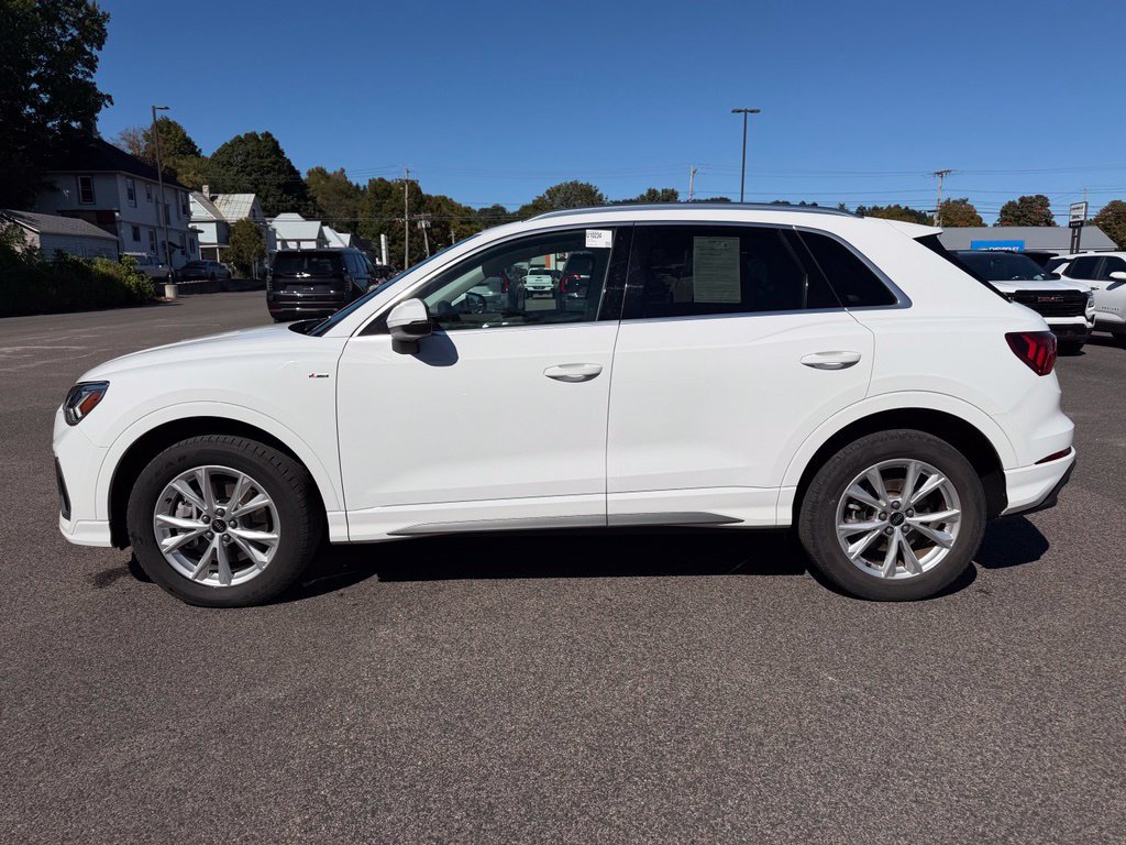 Used 2025 Audi Q3 2.0T Premium AWD/4WD image 3