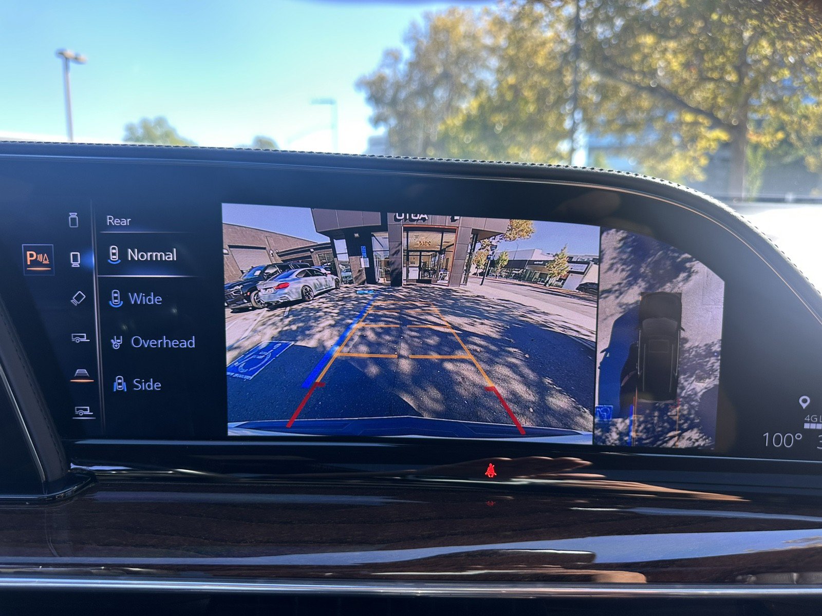 Used 2021 Cadillac Escalade Sport Platinum w/ LPO, ONYX Package AWD/4WD image 27