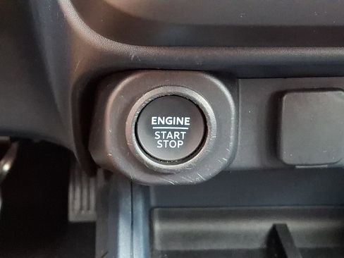 Used 2023 Ford Maverick Lariat w/ Lariat Luxury Package AWD/4WD image 24