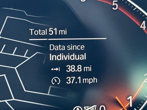 Certified 2025 BMW 840i xDrive w/ Driving Assistance Package image 21