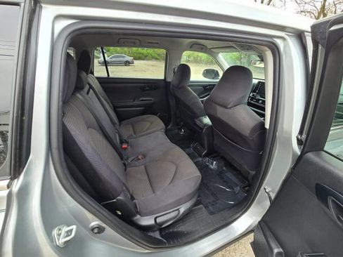 Used 2022 Toyota Highlander LE image 14