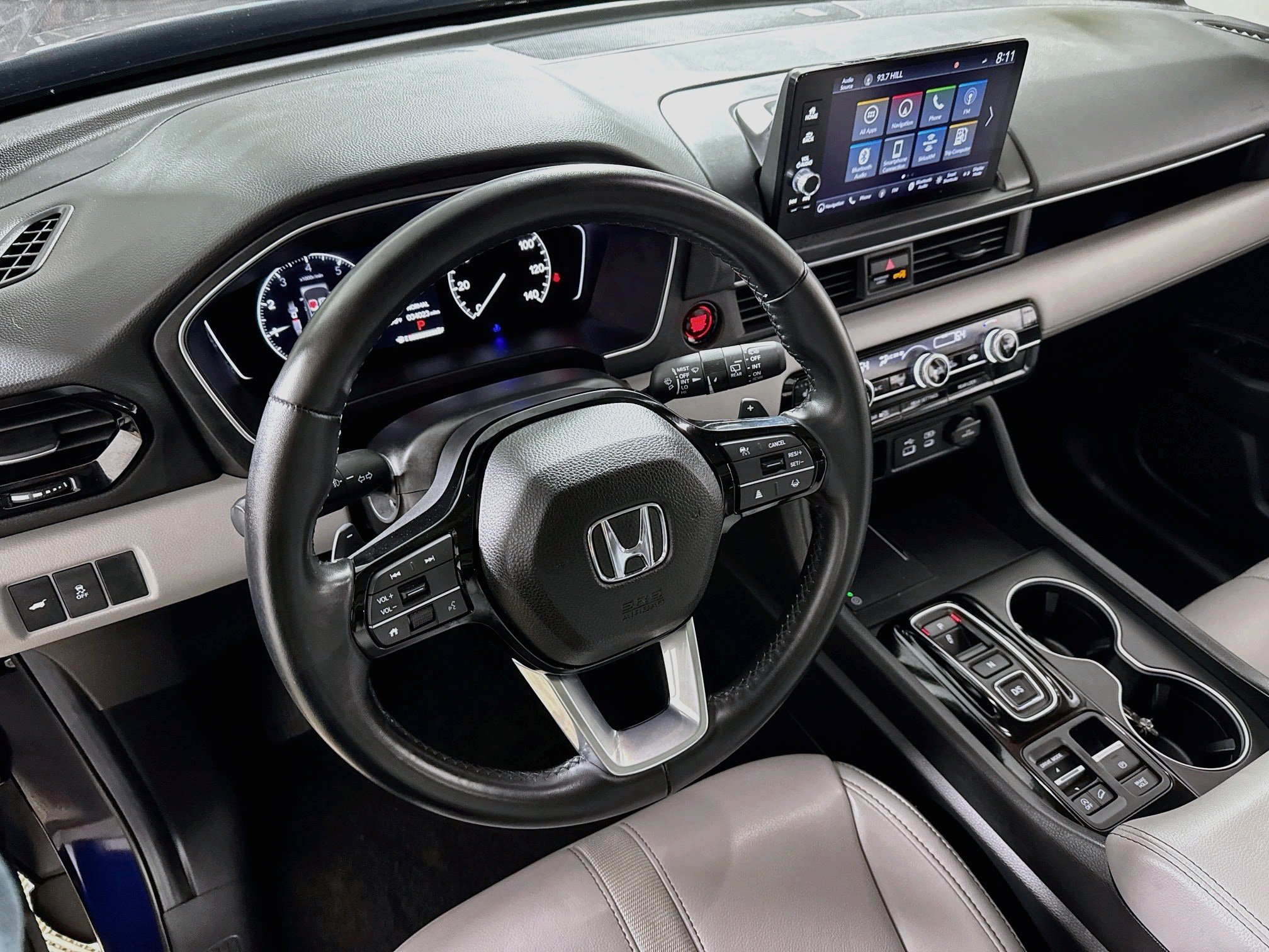 Used 2025 Honda Pilot Touring image 24
