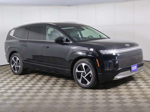 Used 2026 Hyundai Ioniq 9 Limited AWD/4WD image 58