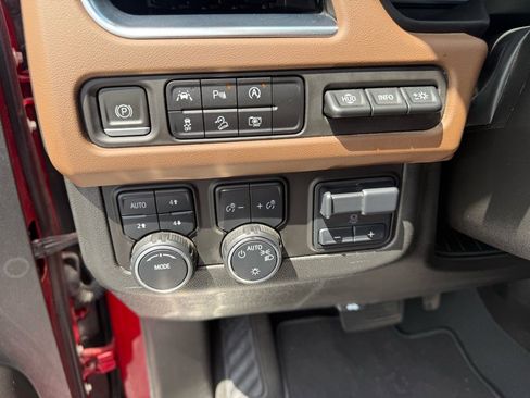 Used 2023 Chevrolet Suburban High Country w/ Max Trailering Package image 18