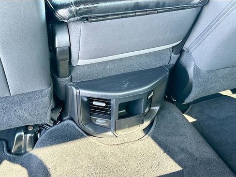 Used 2024 RAM 3500 Big Horn image 23