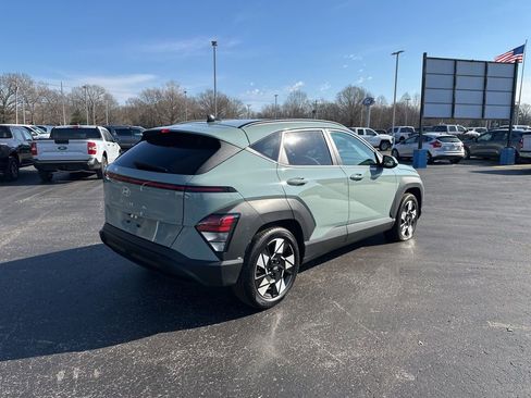 Used 2025 Hyundai Kona SEL image 3