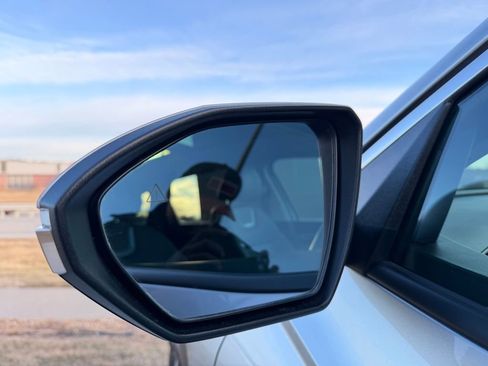 Used 2023 Hyundai Tucson Limited image 8