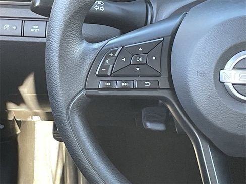 Used 2023 Nissan Altima 2.5 S image 18