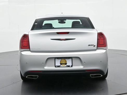 Used 2023 Chrysler 300 S image 7