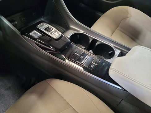 Used 2023 Hyundai Sonata SE w/ Cargo Package FWD image 26