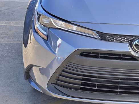 Used 2026 Toyota Corolla LE FWD image 5