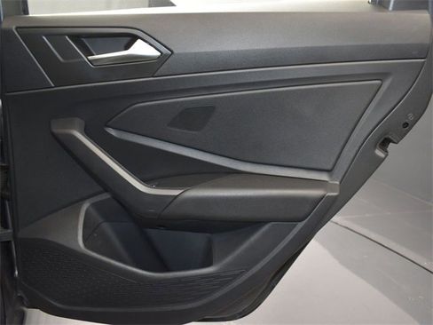 Used 2019 Volkswagen Jetta R-Line image 14