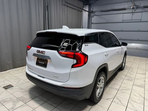 Used 2020 GMC Terrain SLE image 8