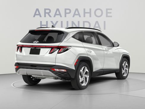 Used 2023 Hyundai Tucson Limited AWD/4WD image 2