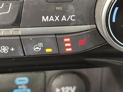 Used 2022 Ford Escape SE w/ Convenience Package image 25