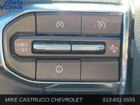 Used 2026 GMC Acadia Elevation w/ Elevation Premium Package FWD image 13