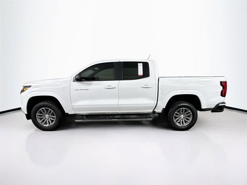 Used 2024 Chevrolet Colorado LT RWD image 13