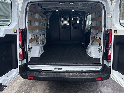 Used 2024 Ford Transit 250 Low Roof w/ Exterior Upgrade Package image 20