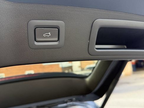 Used 2025 MAZDA CX-5 Carbon Edition image 16