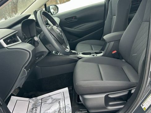 Used 2023 Toyota Corolla LE image 14