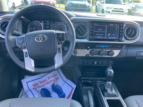 Used 2023 Toyota Tacoma SR5 RWD image 9