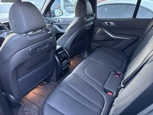 Used 2022 BMW X5 xDrive40i w/ Climate Comfort Package image 33