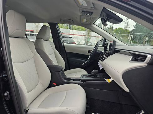 New 2026 Toyota Corolla Cross L AWD/4WD image 10