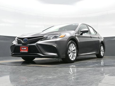 Used 2024 Toyota Camry LE image 24