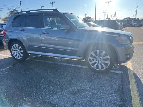 Used 2012 Mercedes-Benz GLK 350 2WD image 3