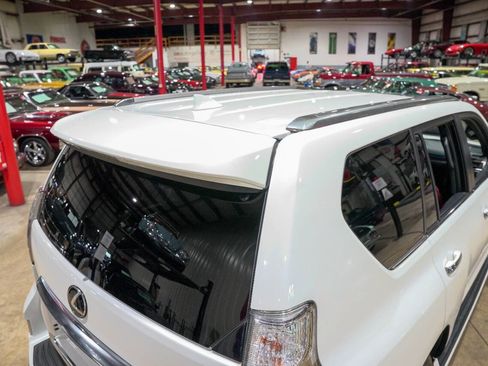 Used 2021 Lexus GX 460 Premium w/ Premium Package AWD/4WD image 20
